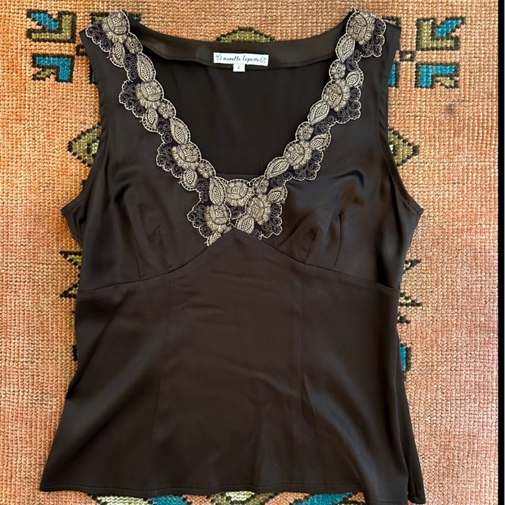 Vintage Nanette Lepore silk lace brown v-neck fitted tank camisole size 2 Y2K
